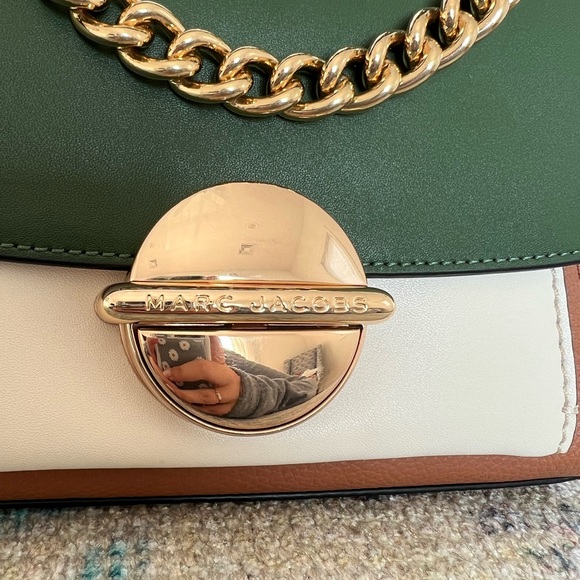 Marc Jacobs The Tuck Lock Bag - Picture 4 of 9